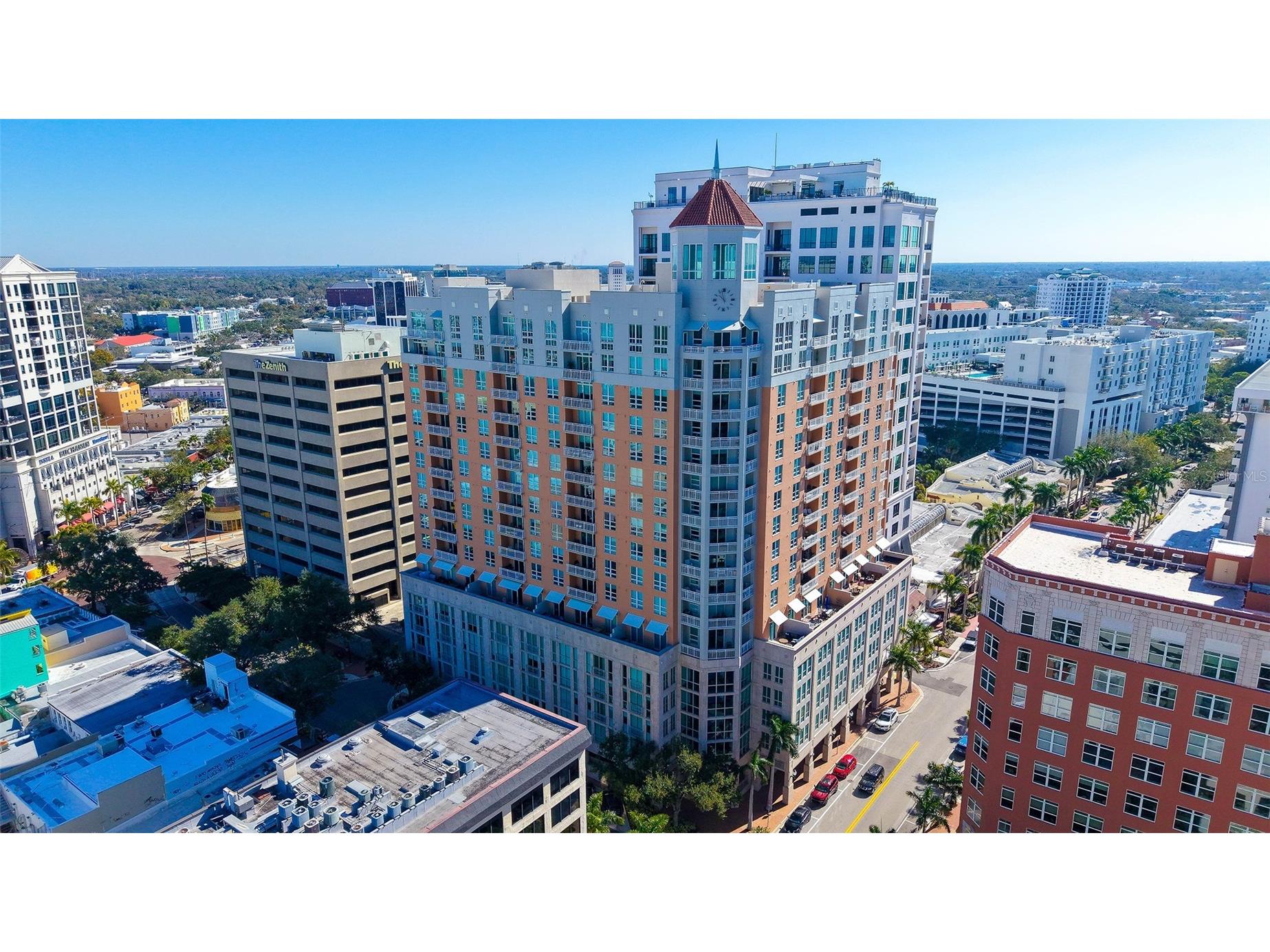 1350 Main Street #PH-1701 Sarasota FL 34236 A4681396 image48