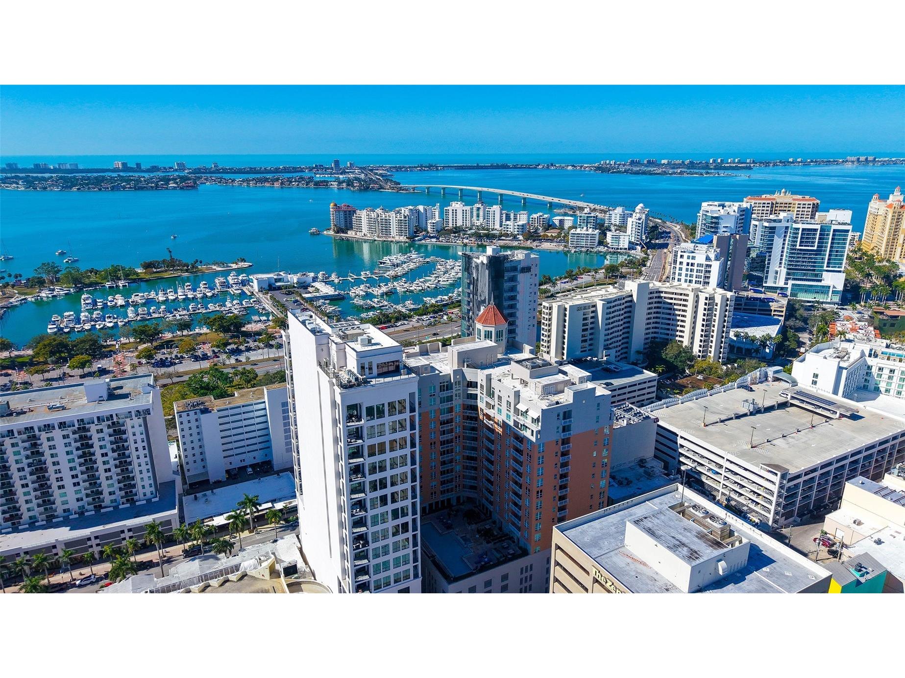 1350 Main Street #PH-1701 Sarasota FL 34236 A4681396 image51