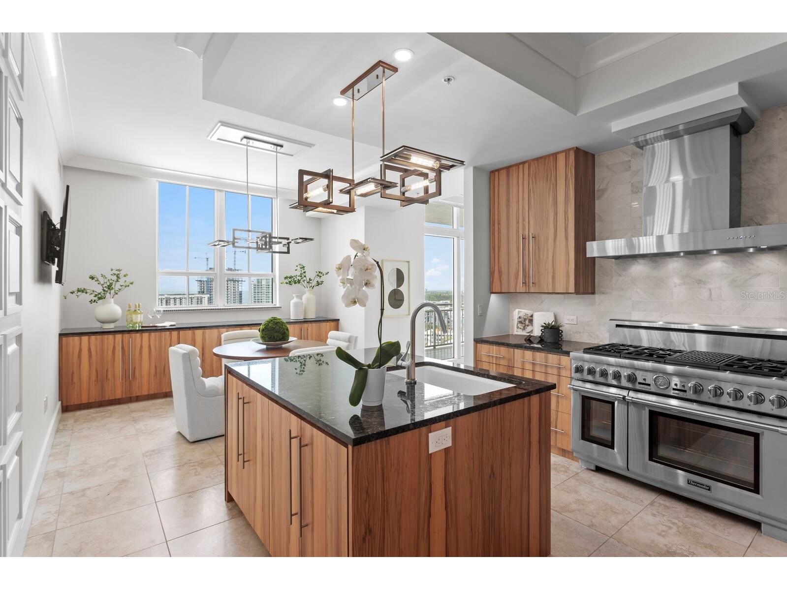 1350 Main Street #PH1600 Sarasota FL 34236 A4666660 image16