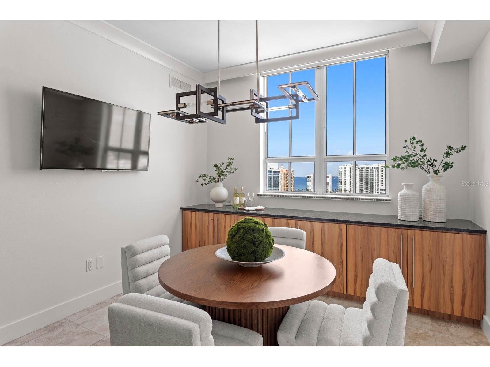 1350 Main Street #PH1600 Sarasota FL 34236 A4666660 image17