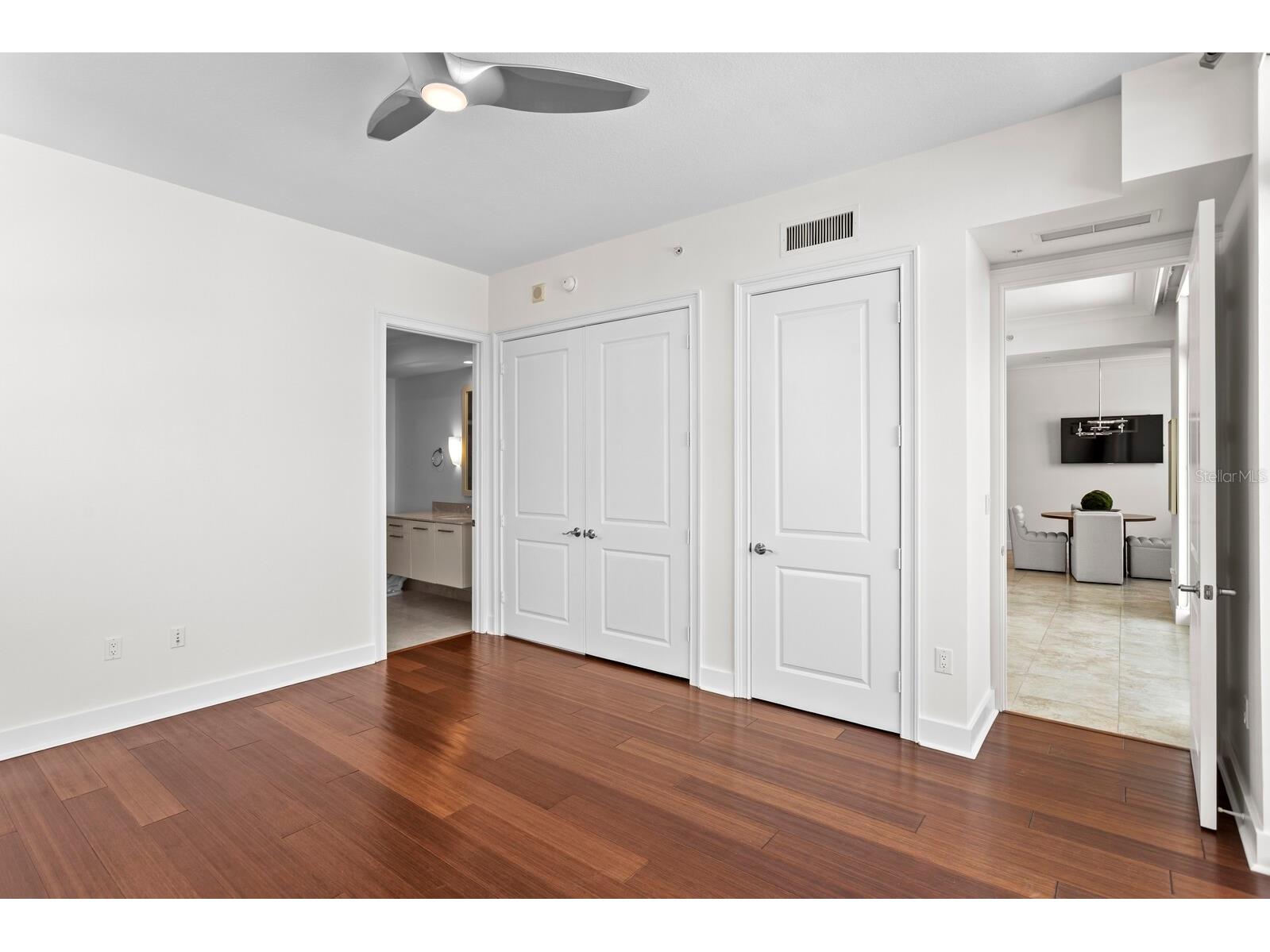 1350 Main Street #PH1600 Sarasota FL 34236 A4666660 image29