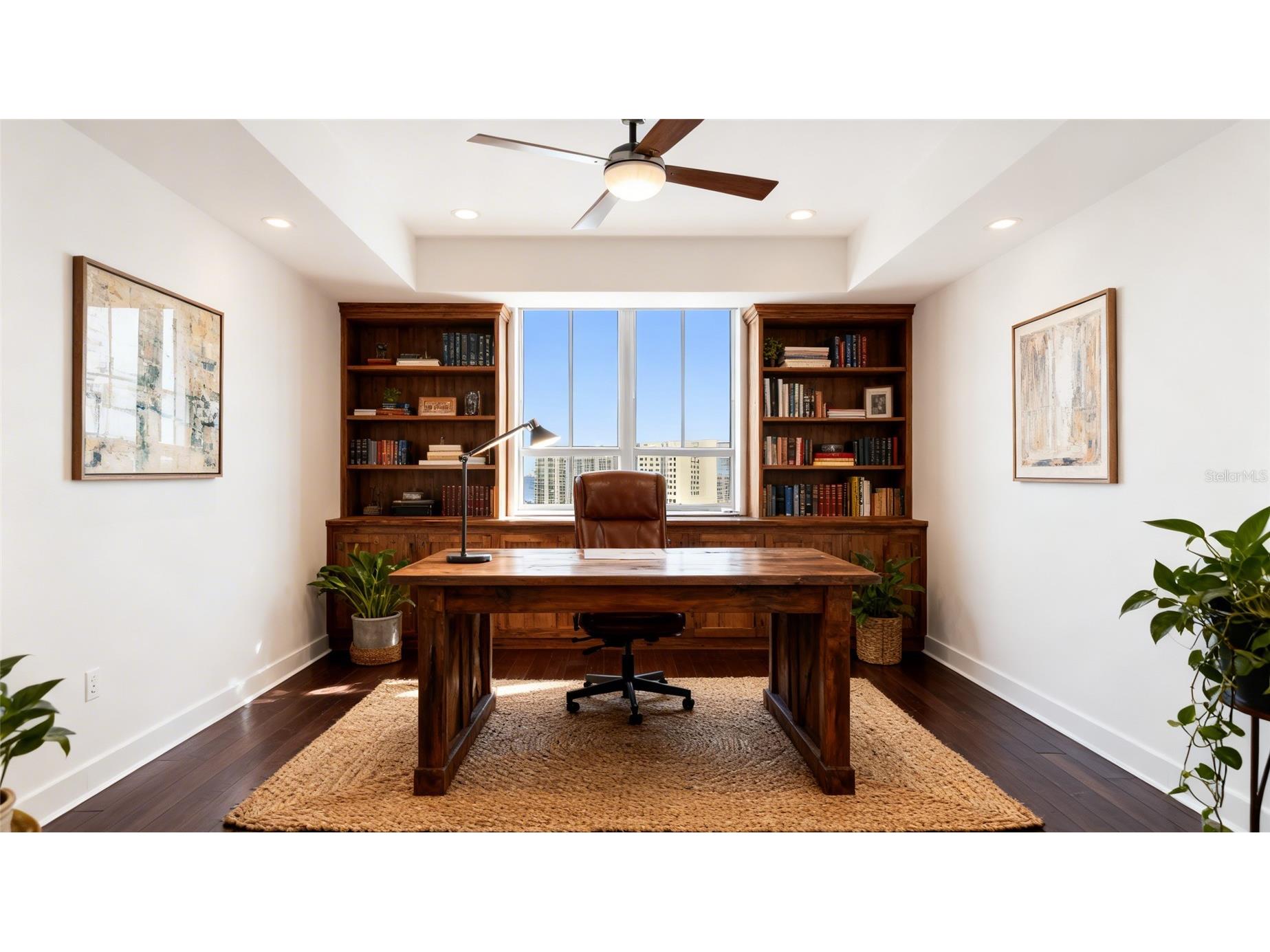 1350 Main Street #PH1600 Sarasota FL 34236 A4666660 image36