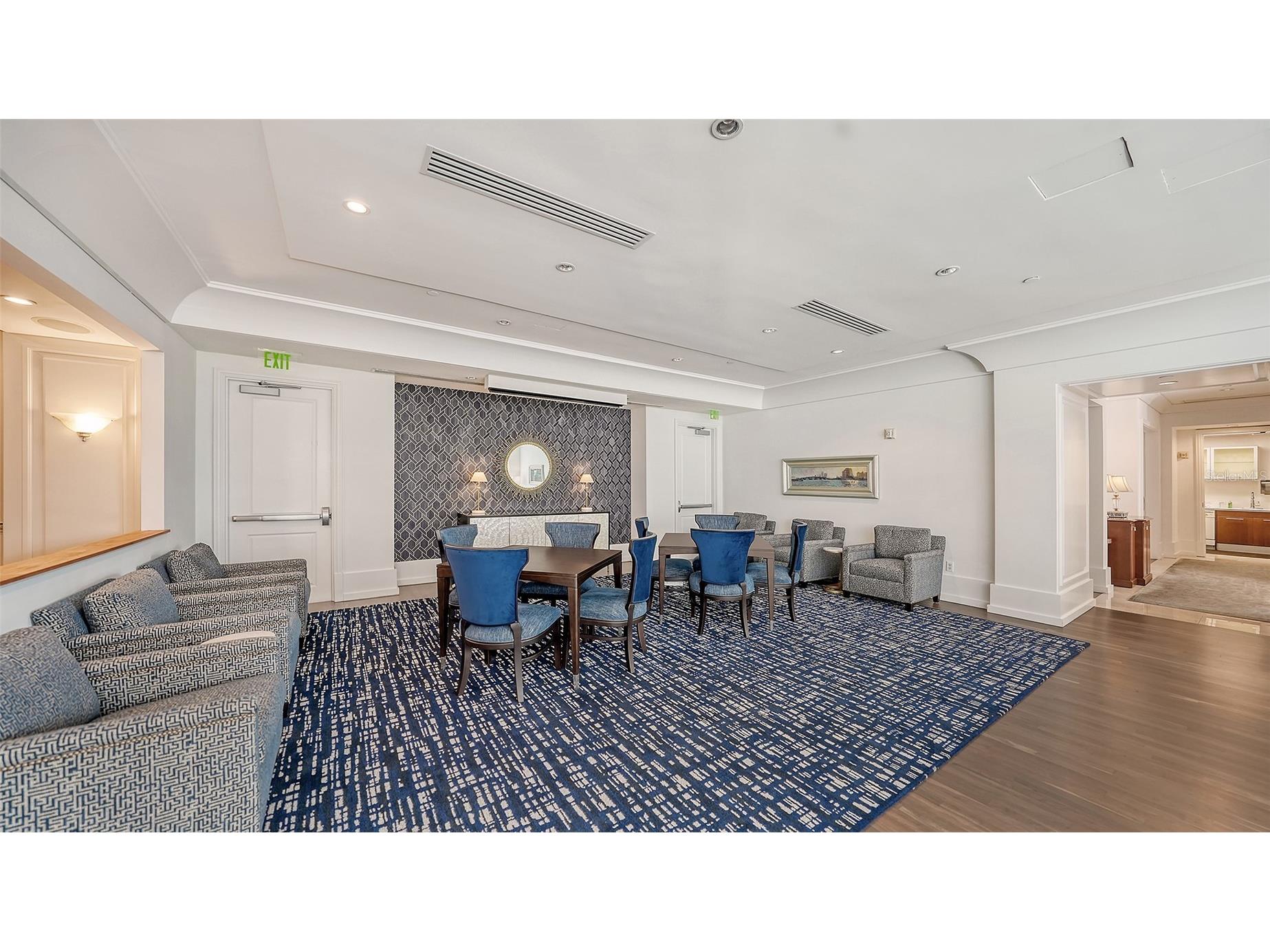 1350 Main Street #PH1600 Sarasota FL 34236 A4666660 image42