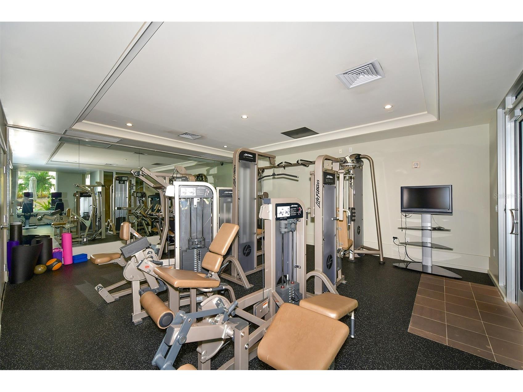 1350 Main Street #PH1600 Sarasota FL 34236 A4666660 image50