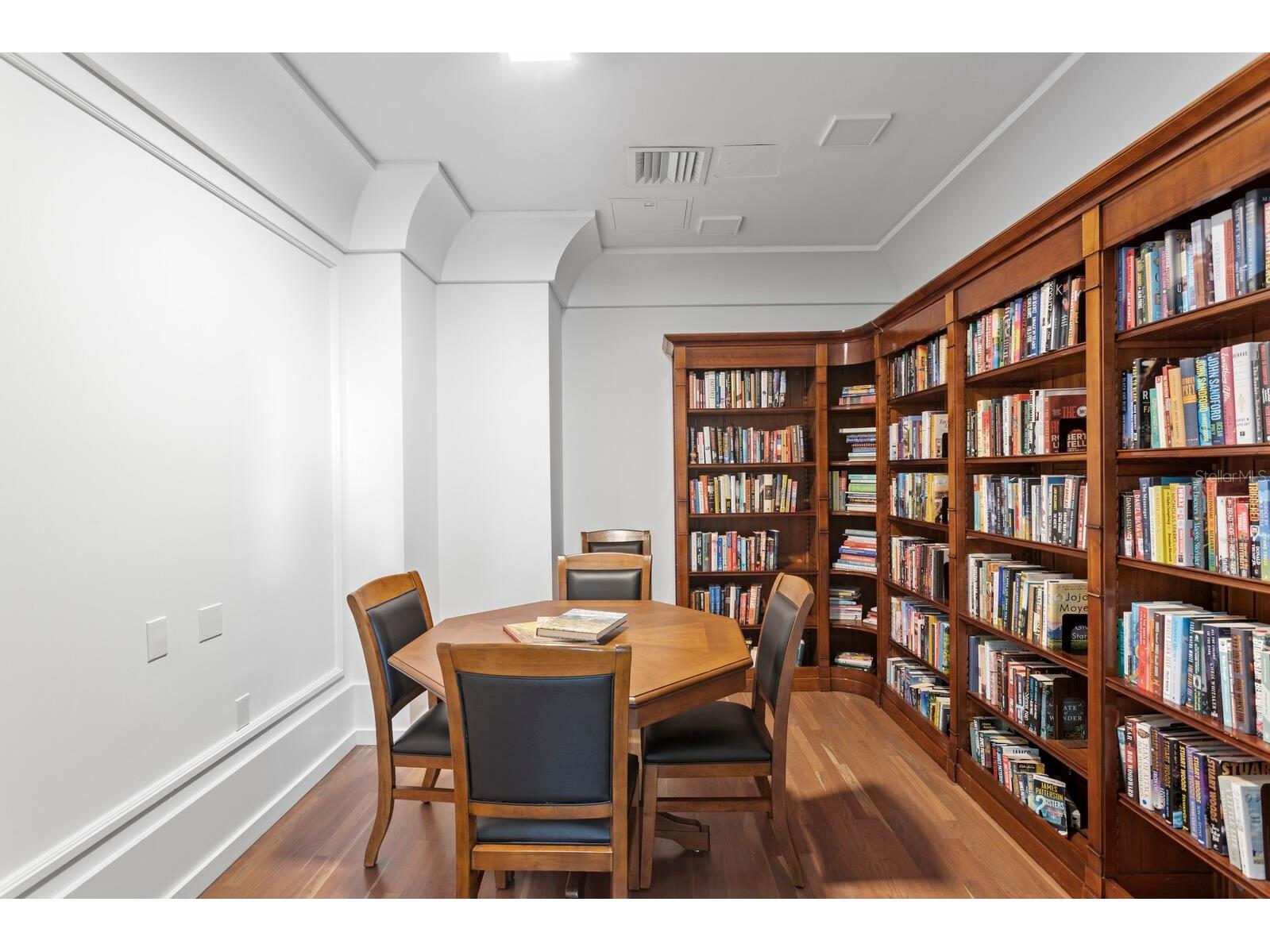 1350 Main Street #PH1600 Sarasota FL 34236 A4666660 image51