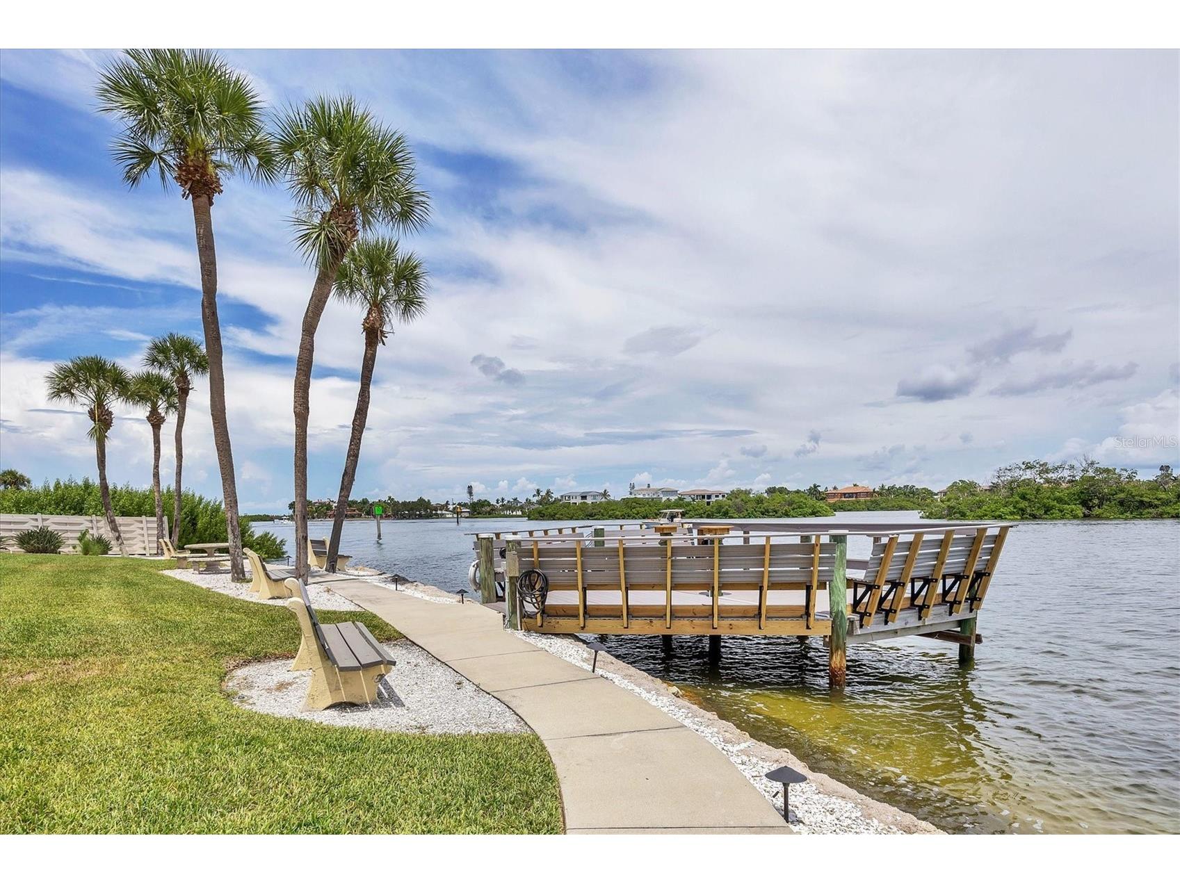 1350 N Portofino Drive #107 Sarasota FL 34242 A4662545 image12