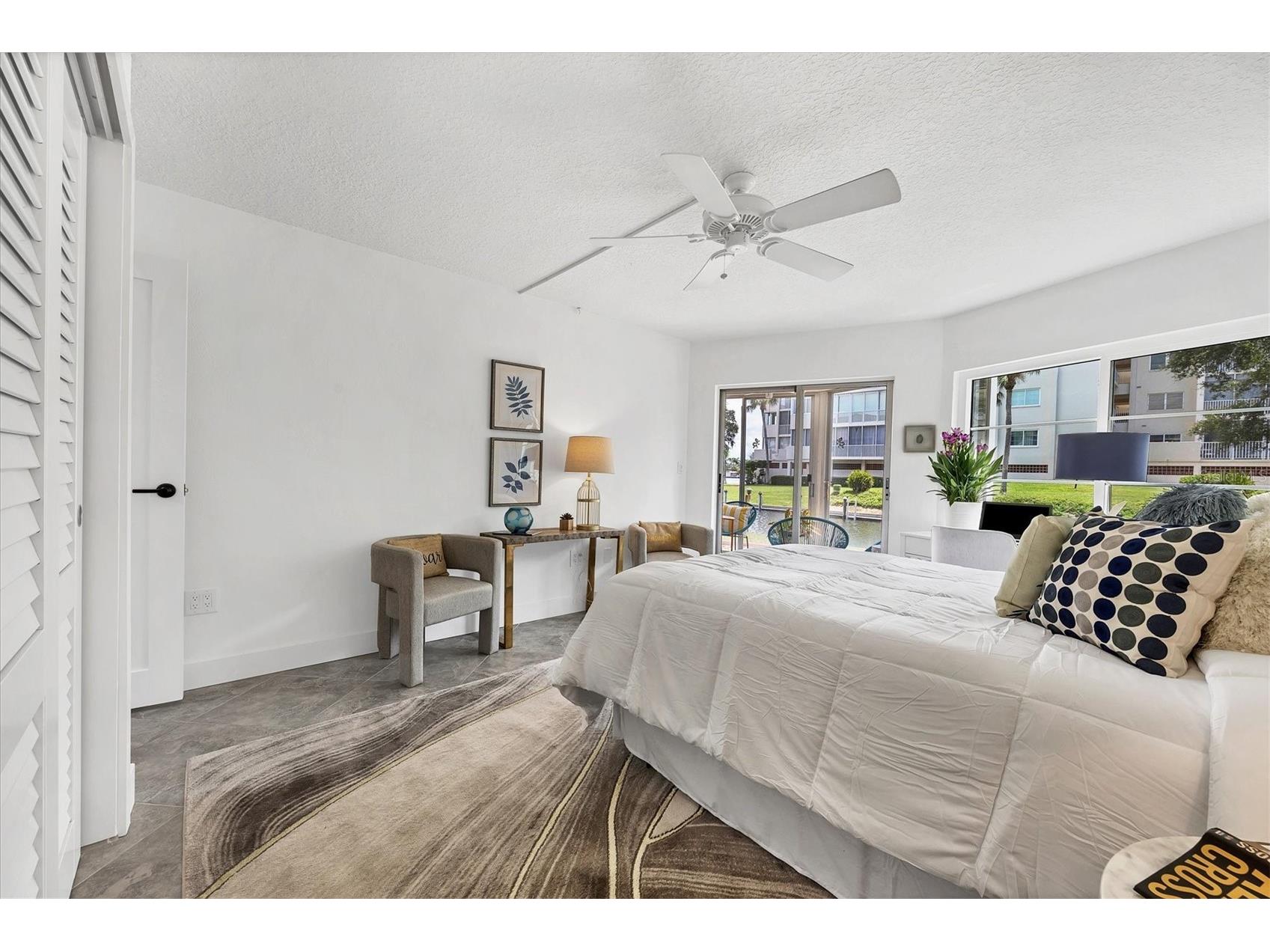 1350 N Portofino Drive #107 Sarasota FL 34242 A4662545 image28