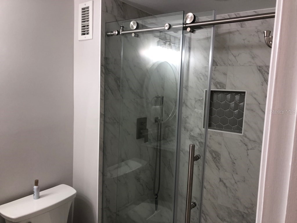 1350 N Portofino Drive #108TAR Sarasota FL 34242 A4581886 image25