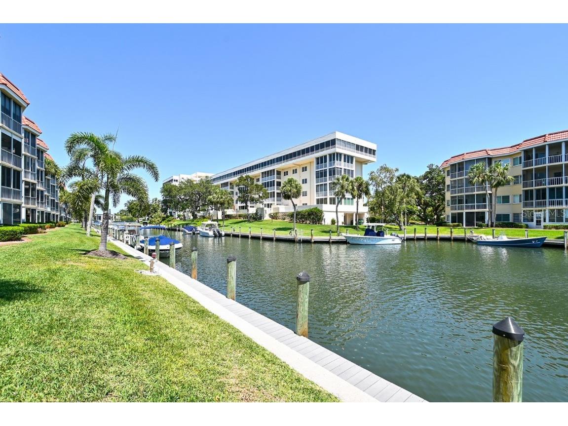 1350 N Portofino Drive #108TAR Sarasota FL 34242 A4581886 image35