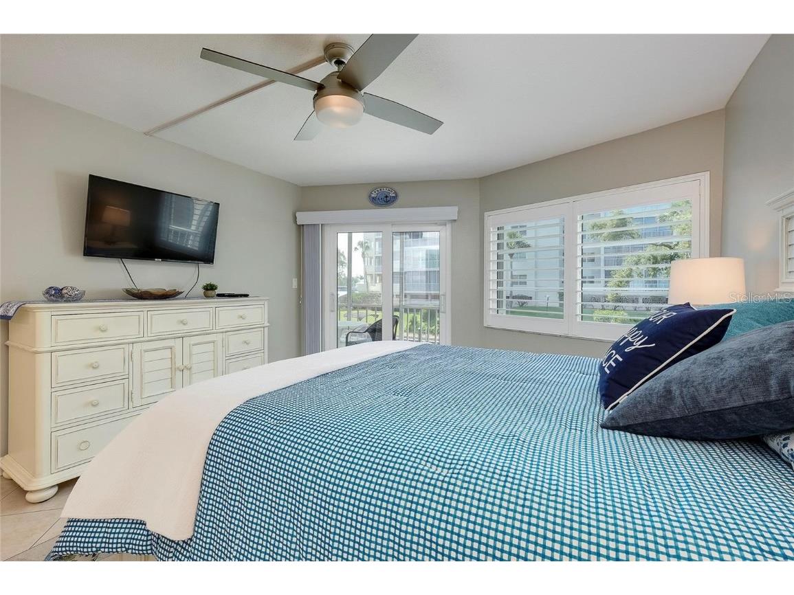 1350 N Portofino Drive #207 Sarasota FL 34242 A4612491 image13