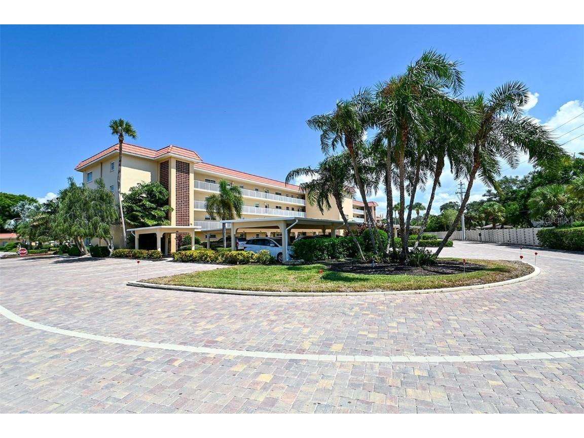 1350 N Portofino Drive #207 Sarasota FL 34242 A4612491 image36