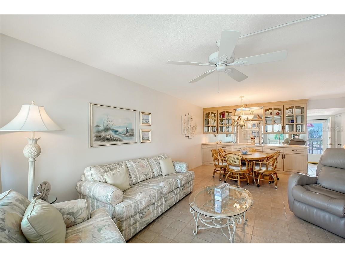 1350 N Portofino Drive #402 Sarasota FL 34242 A4654820 image10