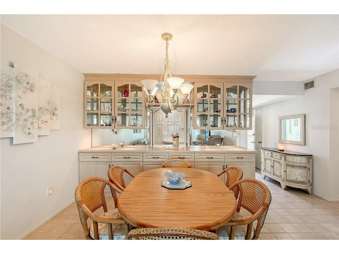 1350 N Portofino Drive #402 Sarasota FL 34242 A4654820 image12