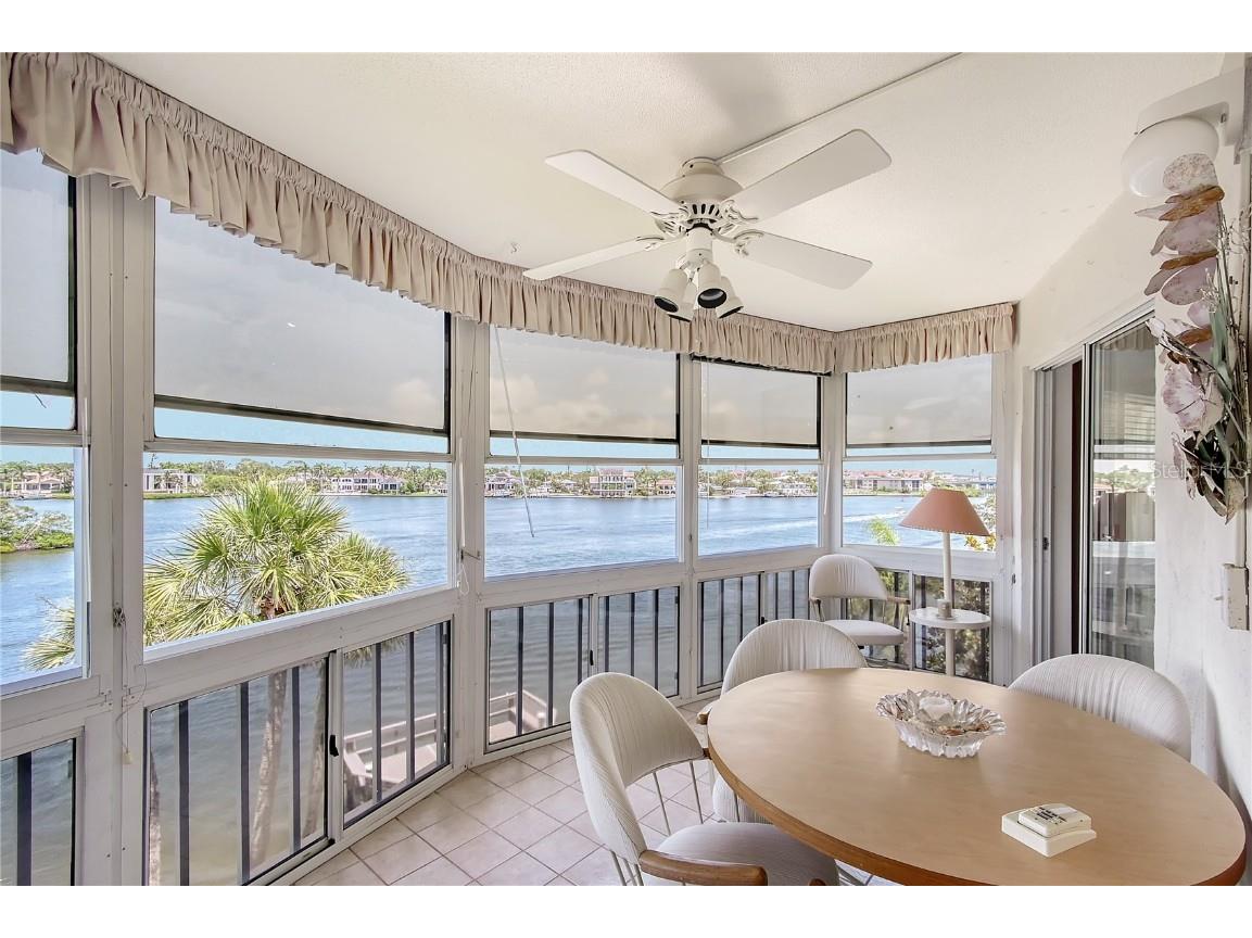 1350 N Portofino Drive #402 Sarasota FL 34242 A4654820 image2