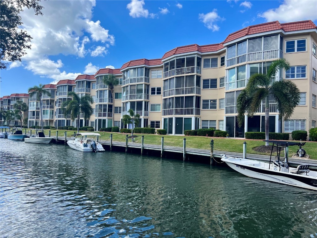 1350 N Portofino Drive #407 Sarasota FL 34242 - SARASOTA BAY A4588174 image1