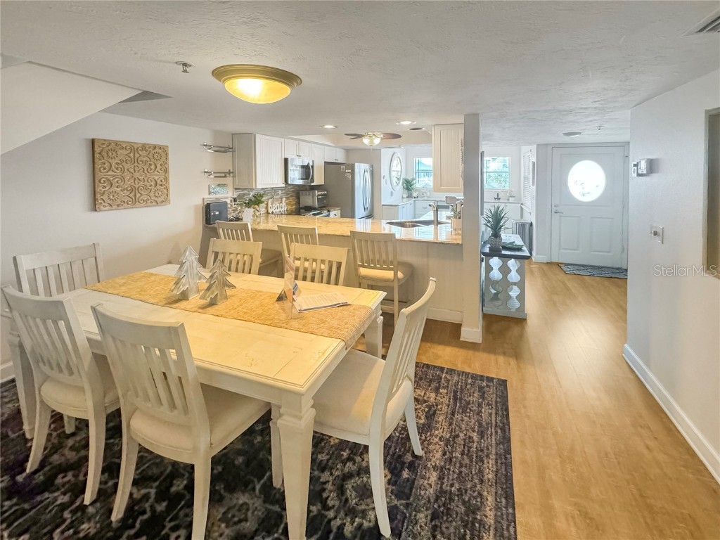 1350 Siesta Bayside Drive #1350-B Sarasota FL 34242 A4594300 image9