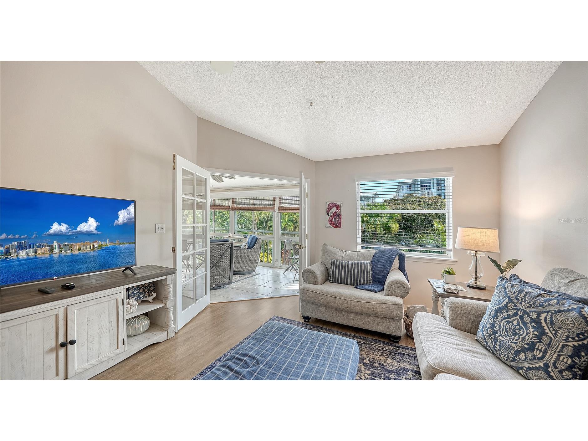 1350 Siesta Bayside Drive #1350B Sarasota FL 34242 A4683073 image15