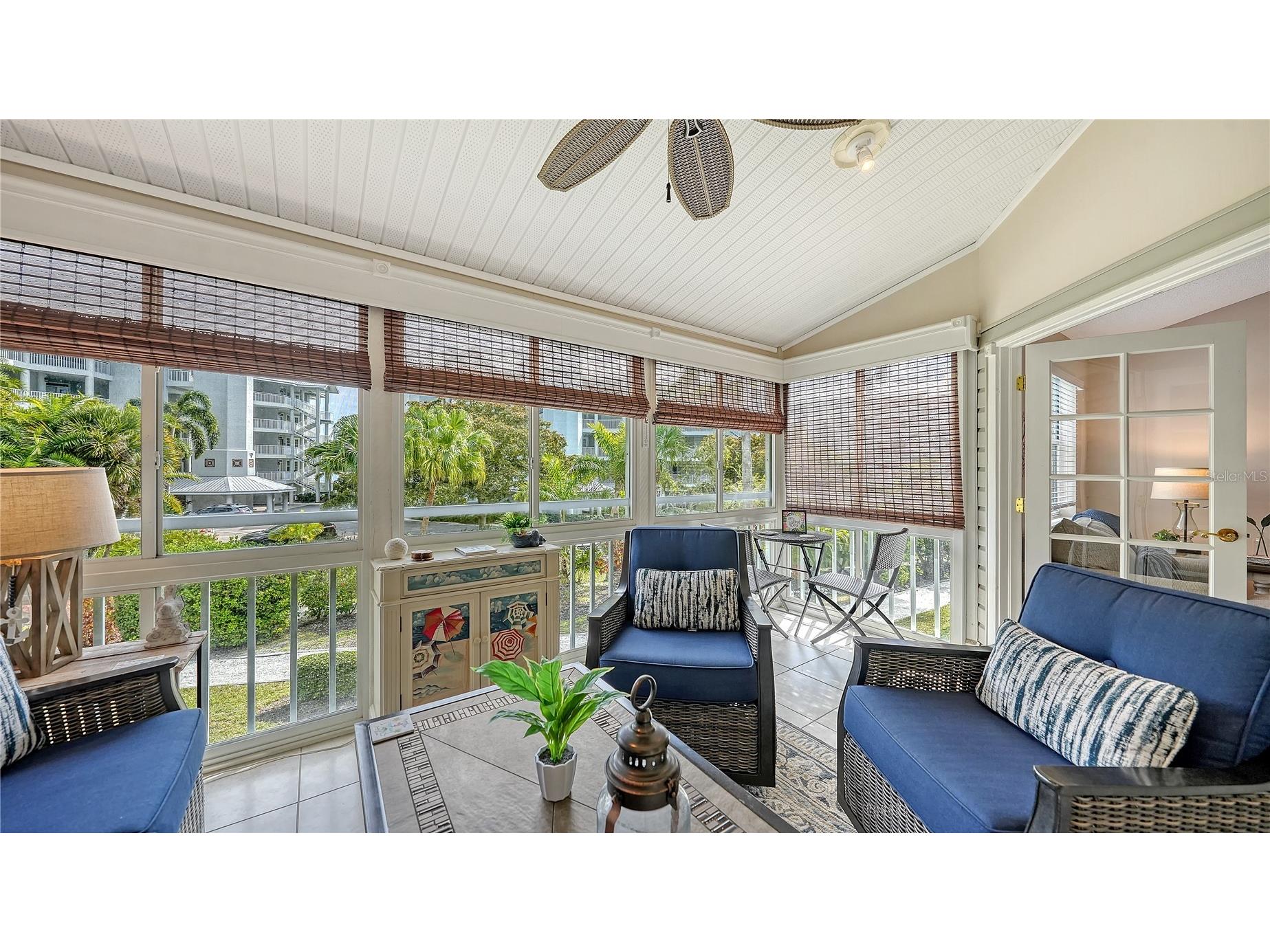 1350 Siesta Bayside Drive #1350B Sarasota FL 34242 A4683073 image17