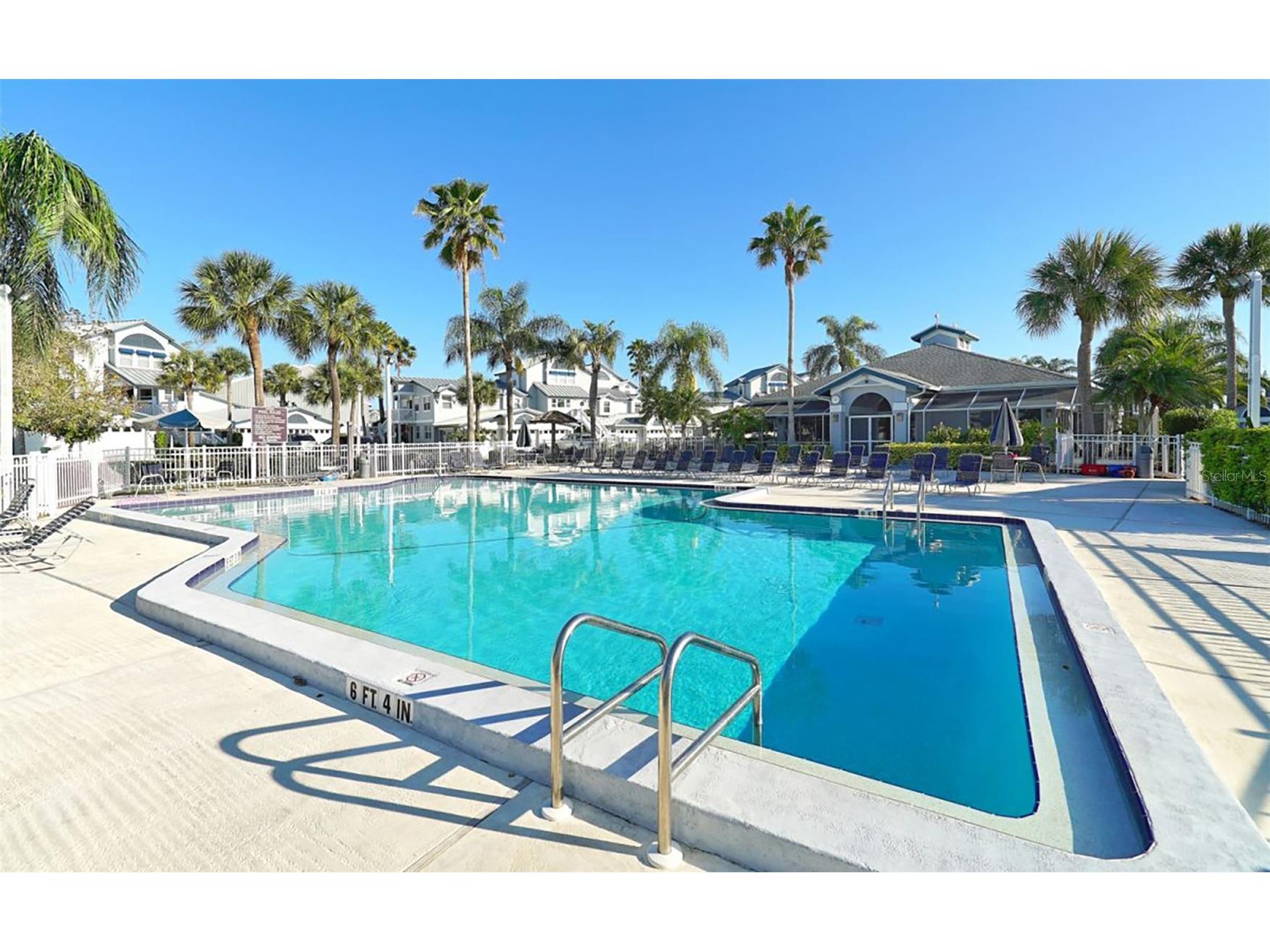 1350 Siesta Bayside Drive #1350B Sarasota FL 34242 A4683073 image37