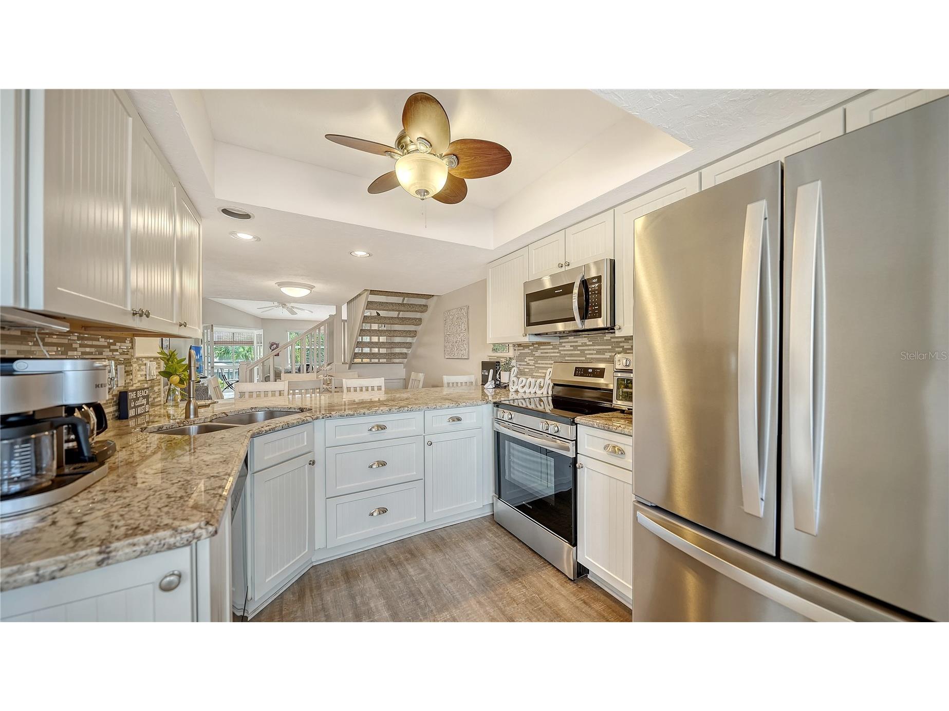 1350 Siesta Bayside Drive #1350B Sarasota FL 34242 A4683073 image6