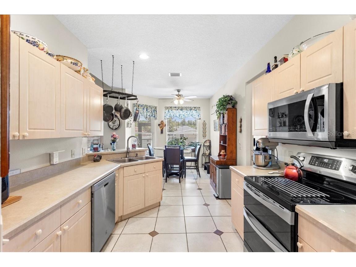 13500 Biscayne Drive Grand Island FL 32735 O6350314 image5