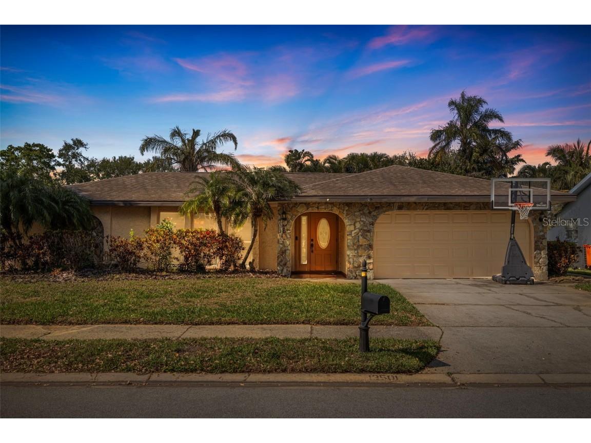 13501 91st Avenue Seminole FL 33776 TB8370606 image1