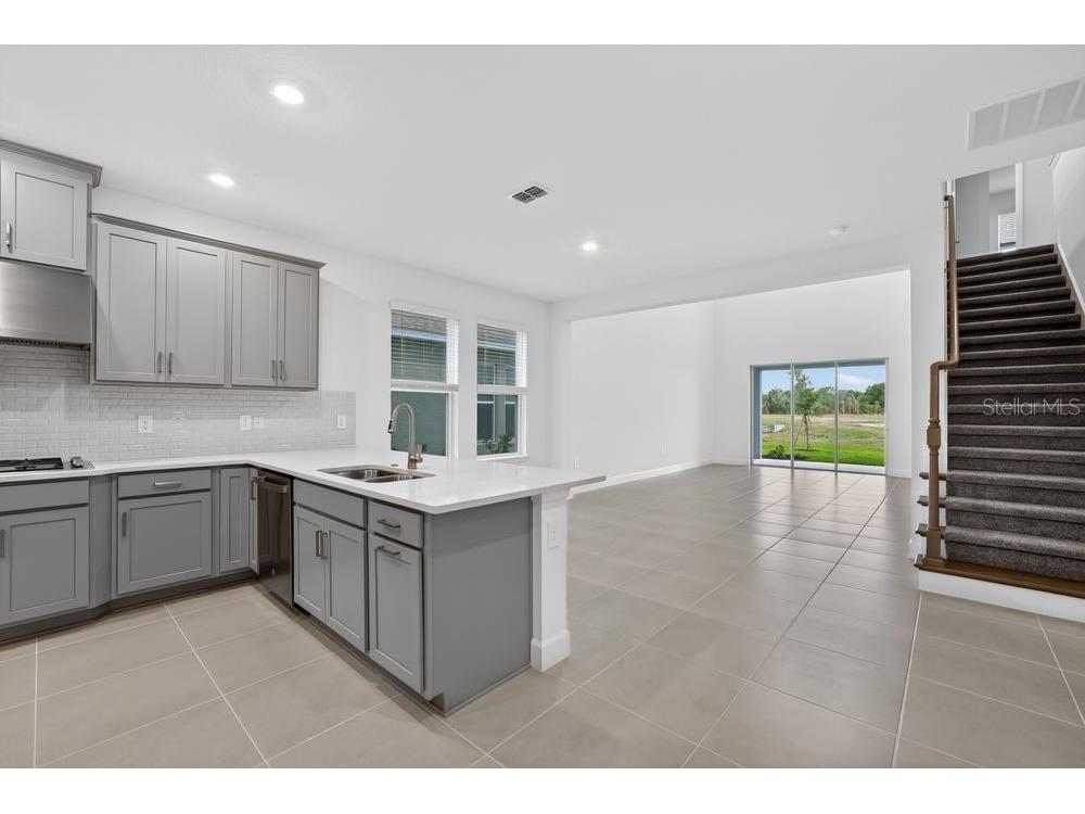 13505 Commons Avenue Parrish FL 34219 TB8464007 image6