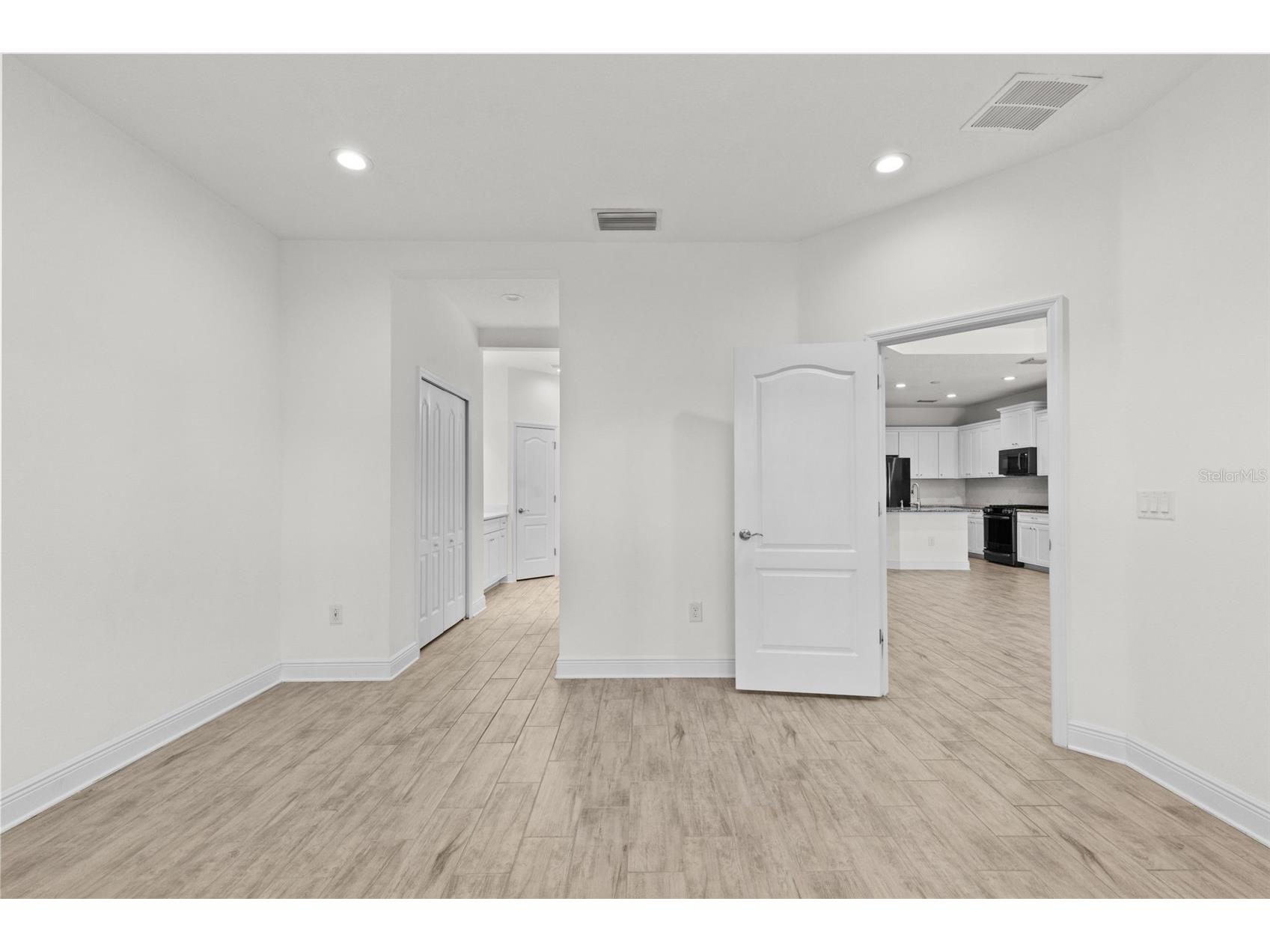 13506 Circa Crossing Drive Lithia FL 33547 TB8522551 image38