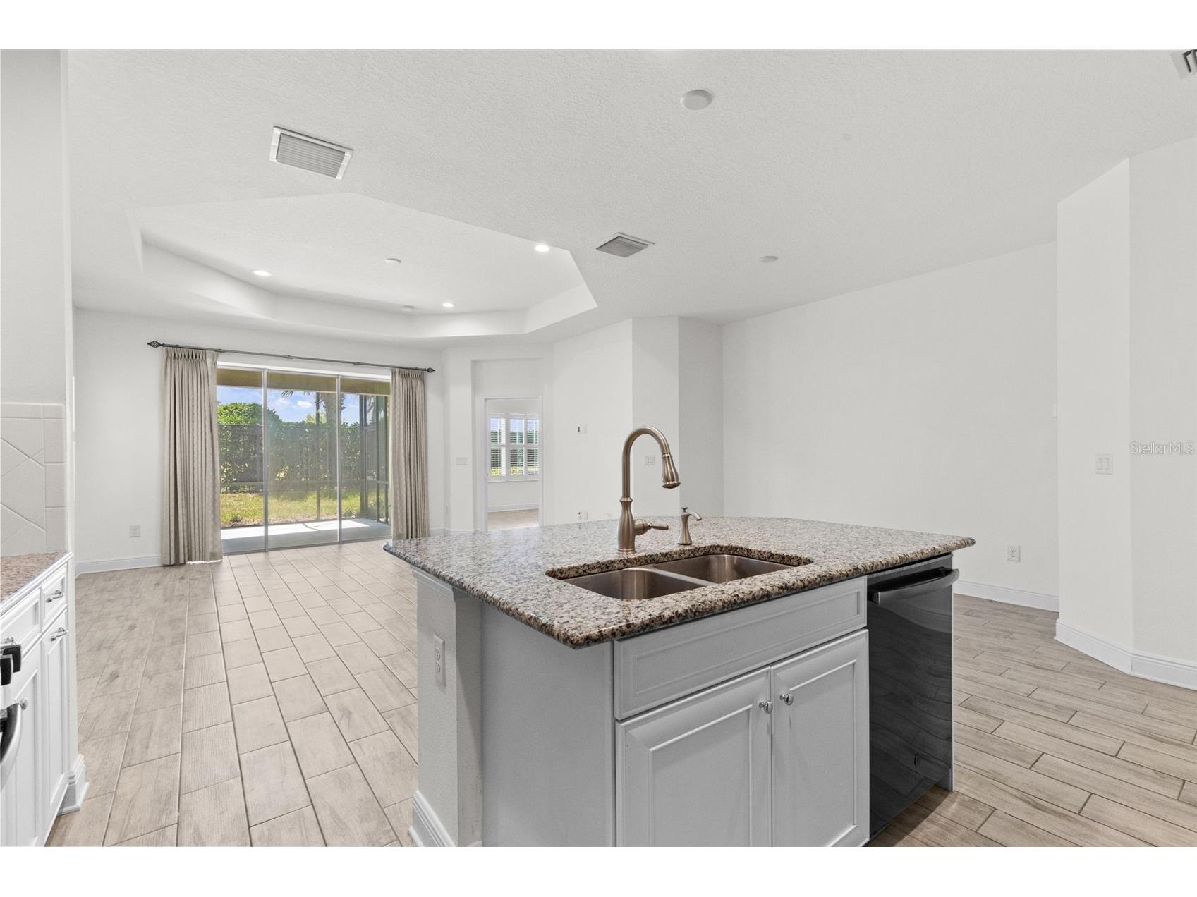 13506 Circa Crossing Drive Lithia FL 33547 TB8522551 image41