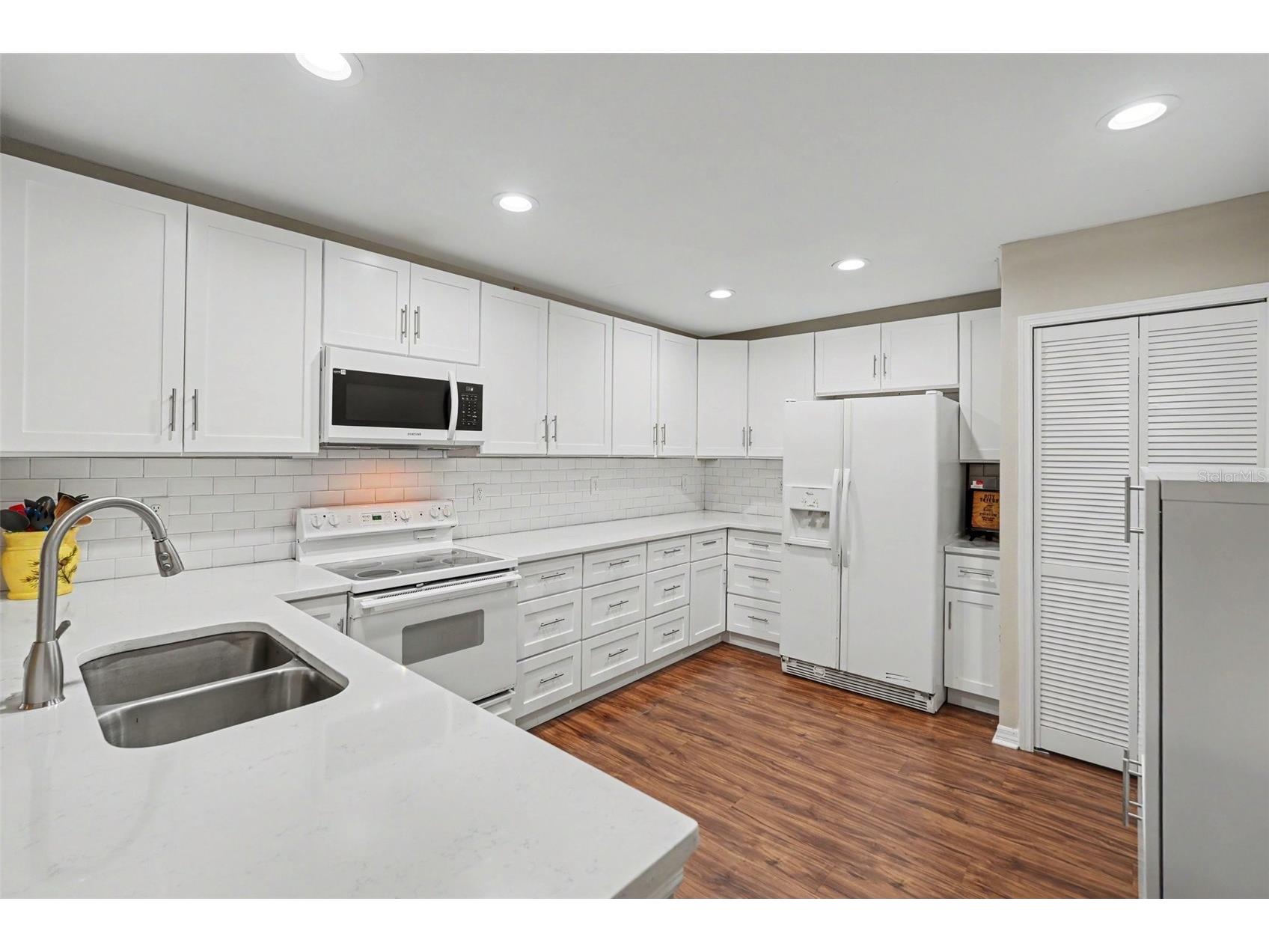 13507 Palmwood Lane #13507 Tampa FL 33618 TB8505532 image2