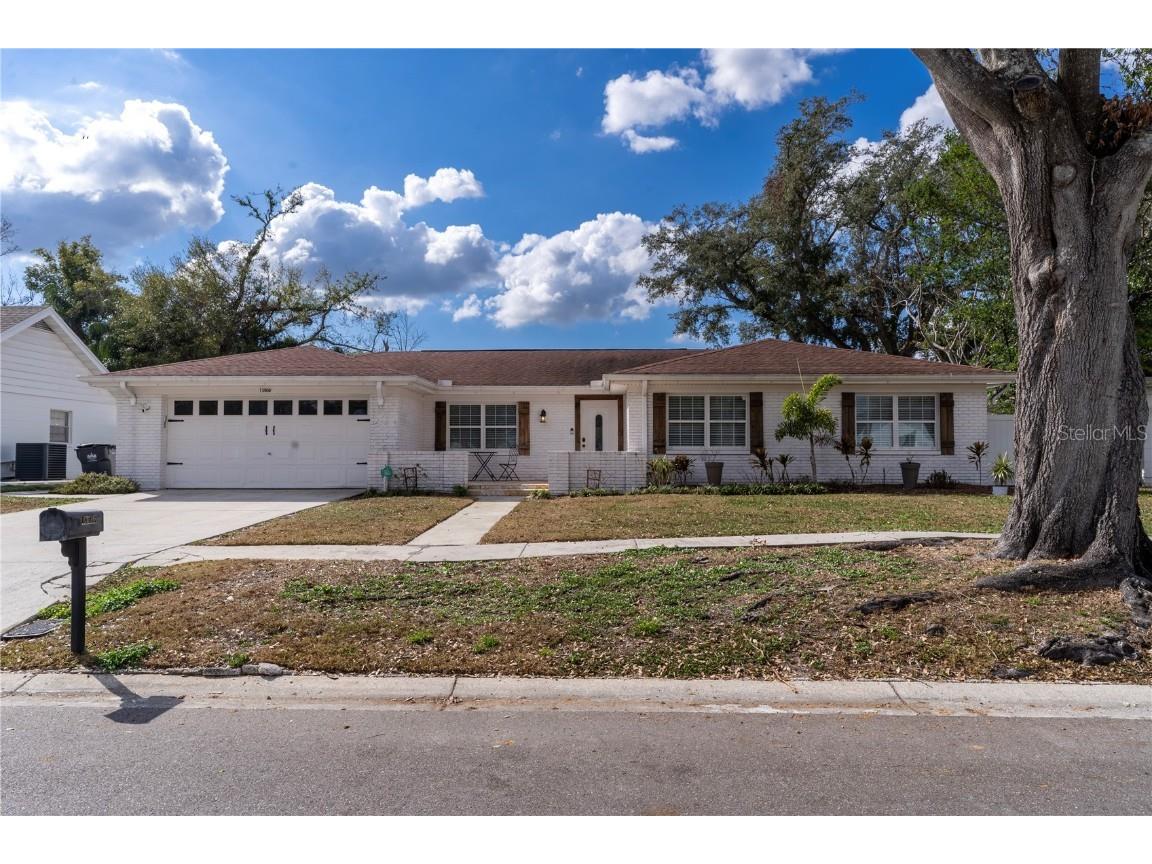 13508 Greenleaf Drive Tampa FL 33613 TB8350616 image1