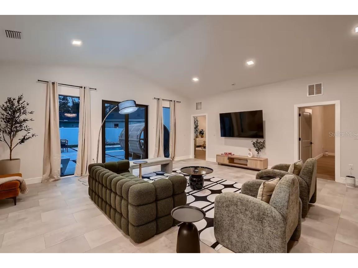 13509 Park Boulevard Seminole FL 33776 TB8433749 image9