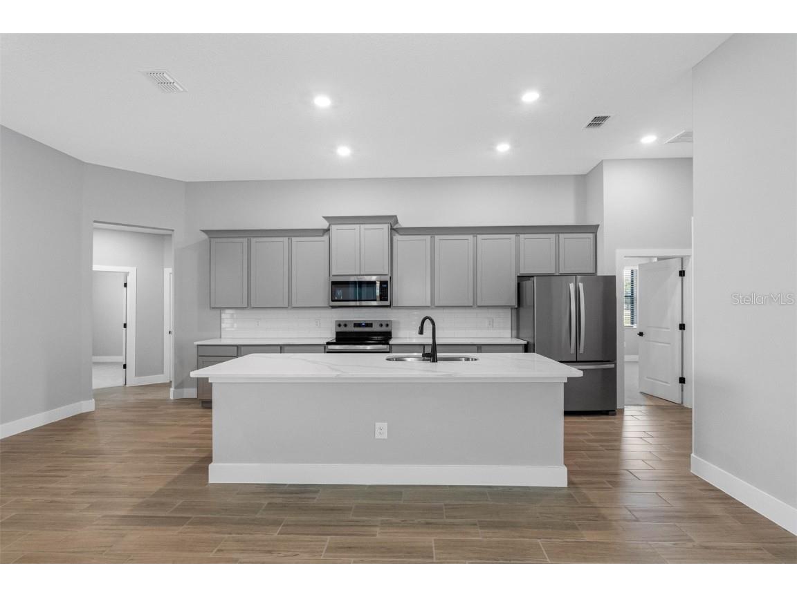 13509 Walden Sheffield Road Dover FL 33527 TB8453928 image4