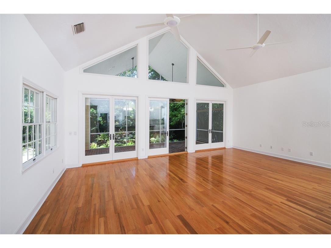 1351 Dixie Lee Lane Sarasota FL 34231 A4668211 image16