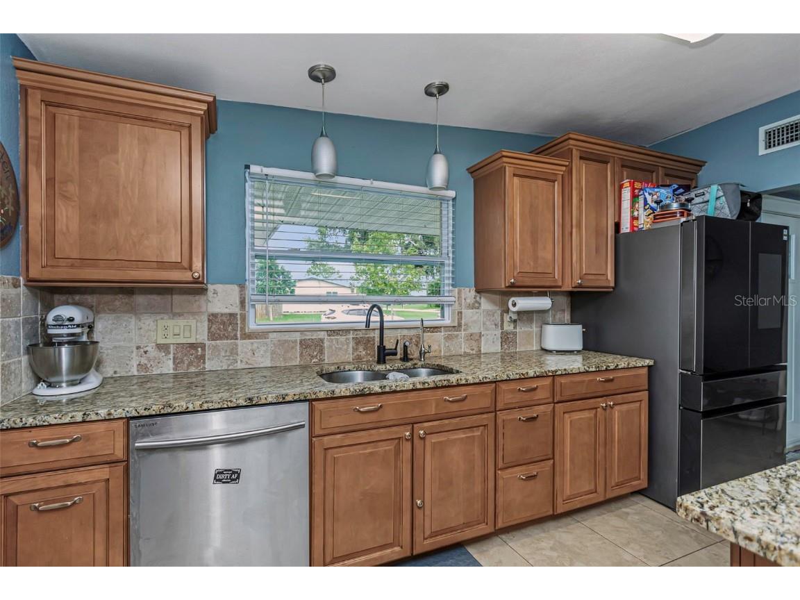 1351 Fairfax Road Clearwater FL 33764 TB8425615 image15