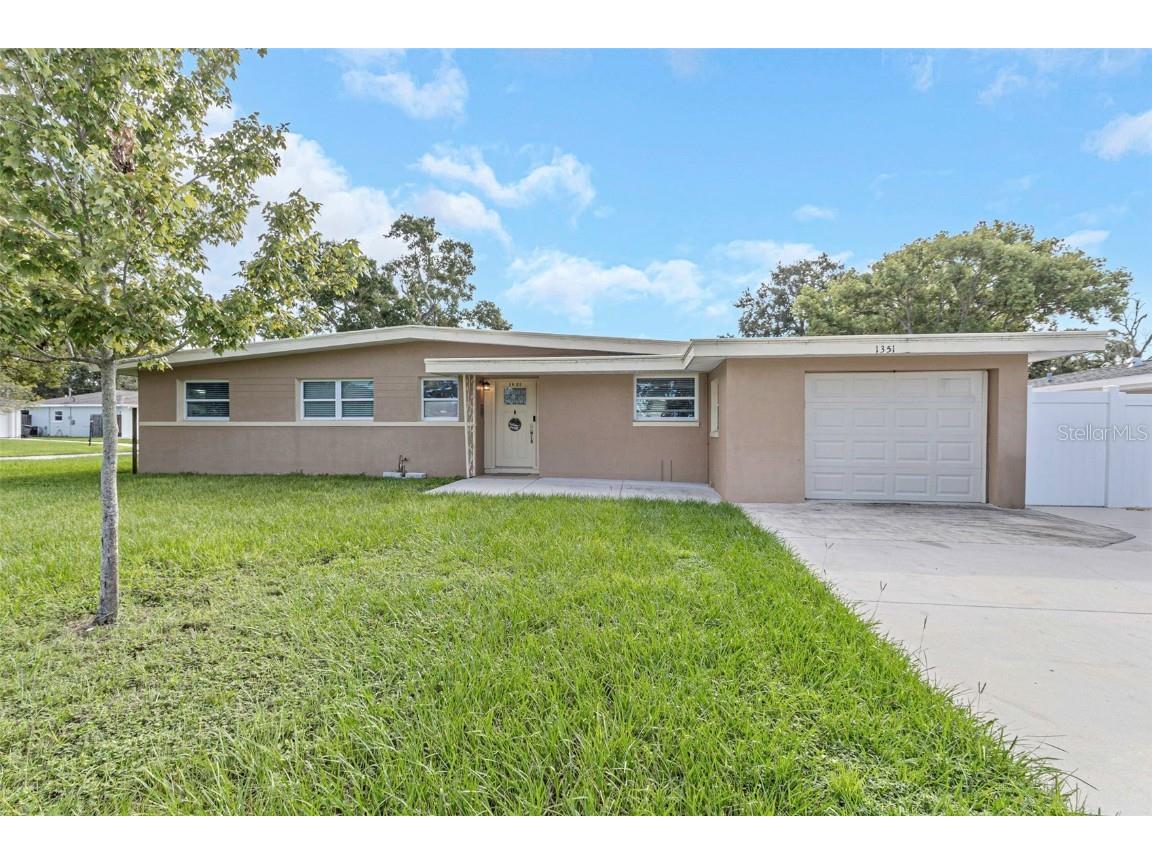 1351 Fairfax Road Clearwater FL 33764 TB8425615 image2