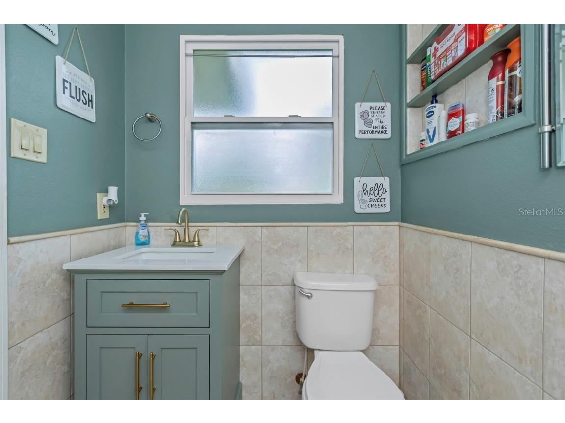 1351 Fairfax Road Clearwater FL 33764 TB8425615 image40