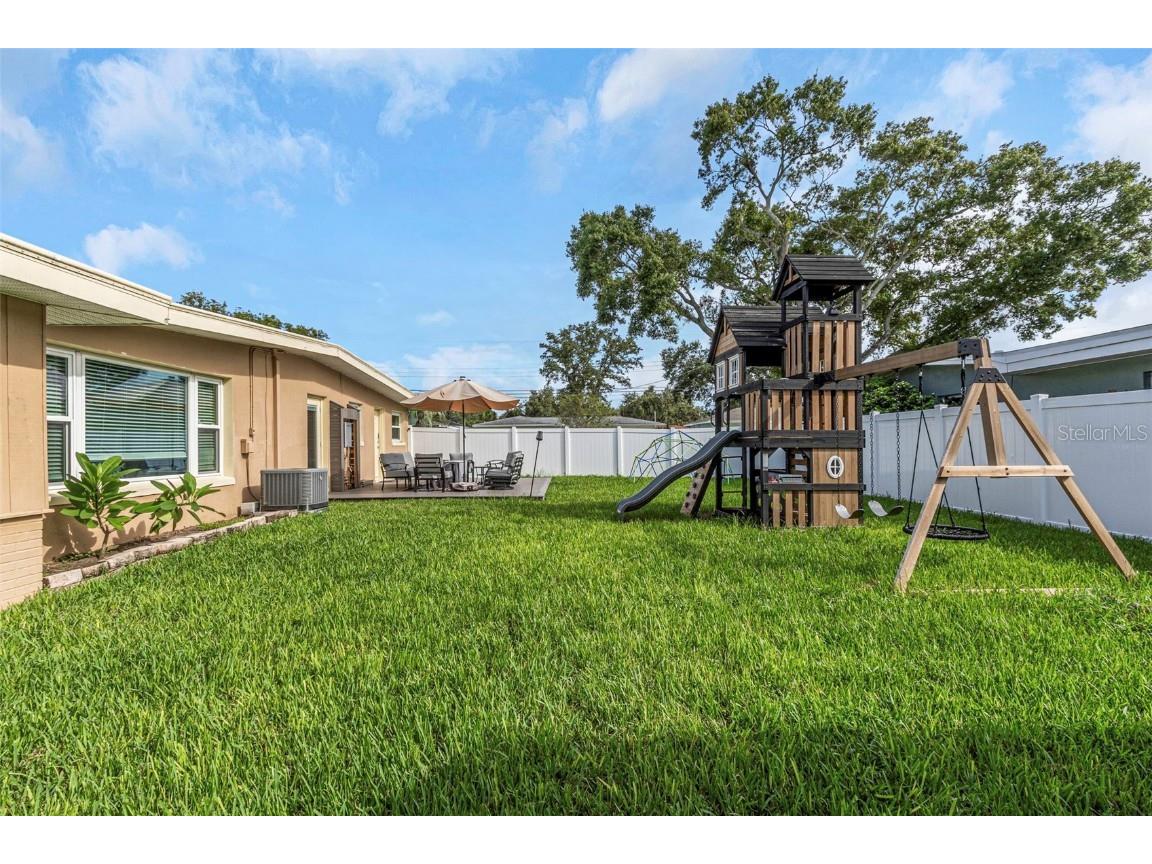 1351 Fairfax Road Clearwater FL 33764 TB8425615 image47