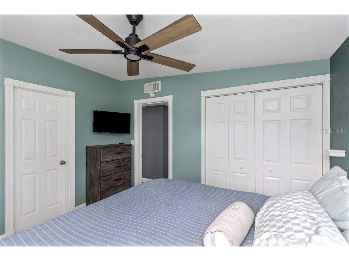 1351 Fairfax Road Clearwater FL 33764 TB8425615 image7