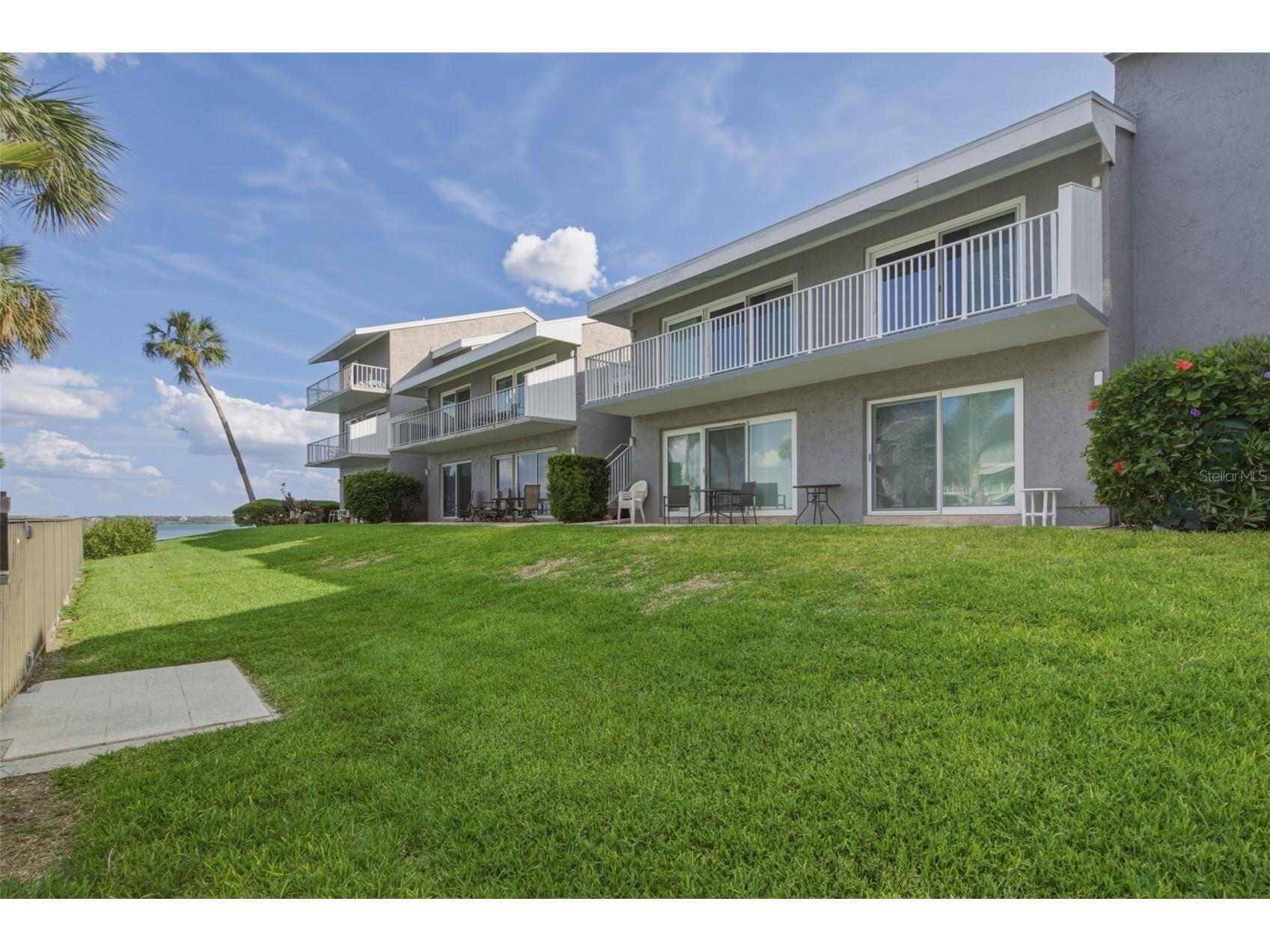 1351 Gulf Boulevard #202 Clearwater Beach FL 33767 TB8497477 image5
