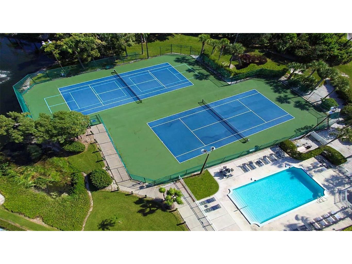 1351 Siesta Bayside Drive #1351-D Sarasota FL 34242 A4589578 image11