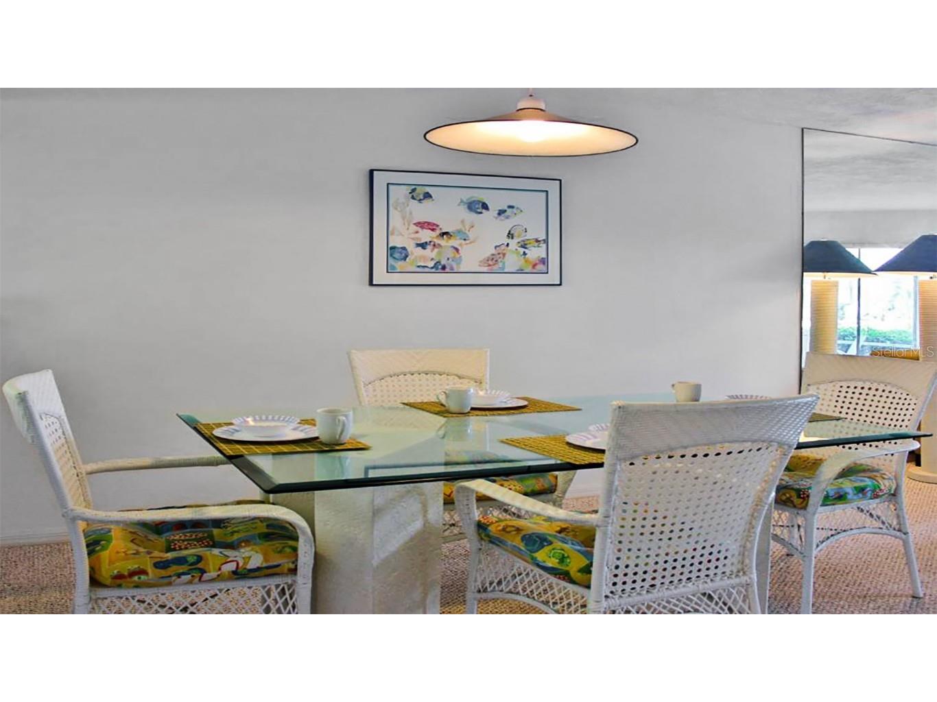 1351 Siesta Bayside Drive #1351-D Sarasota FL 34242 A4589578 image5