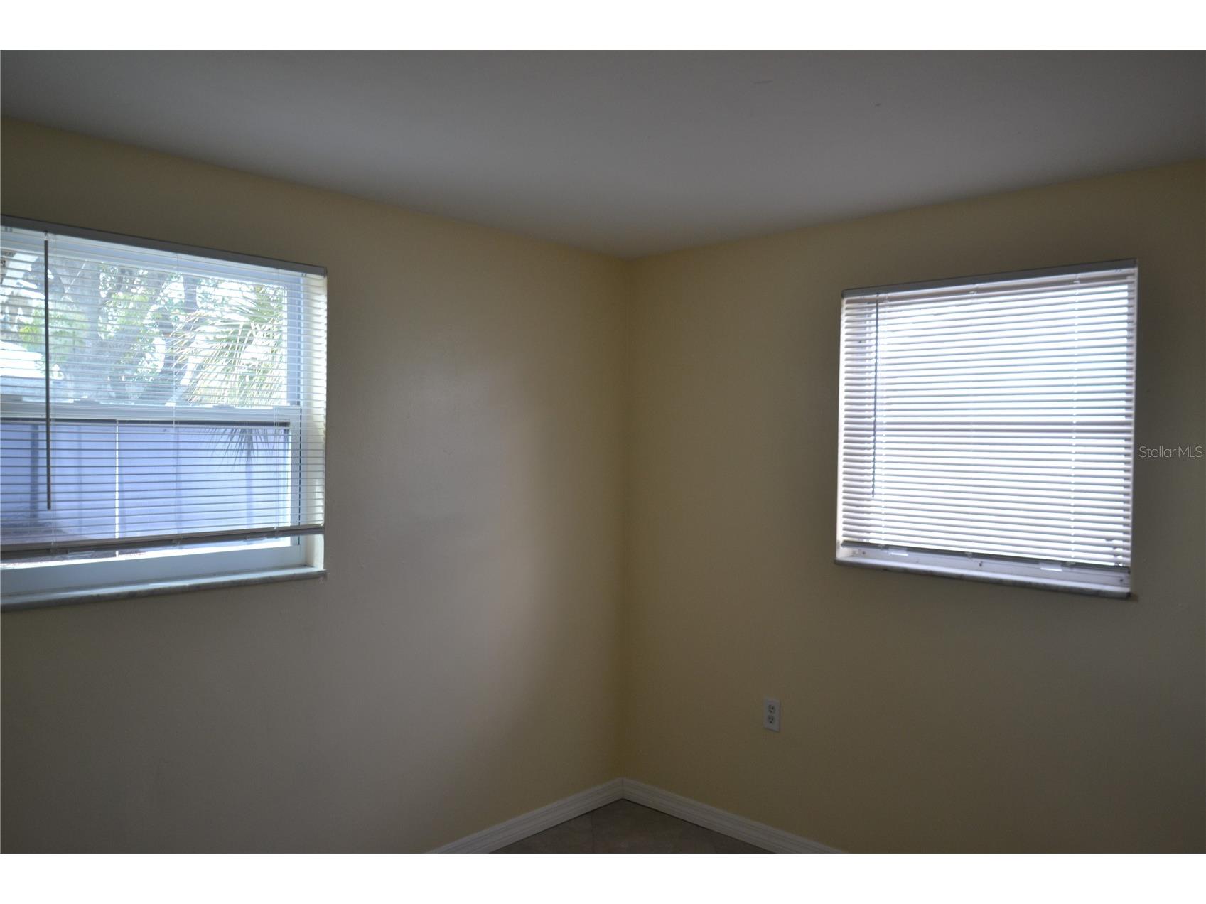 1351 Whitehall Lane Holiday FL 34691 TB8482672 image9