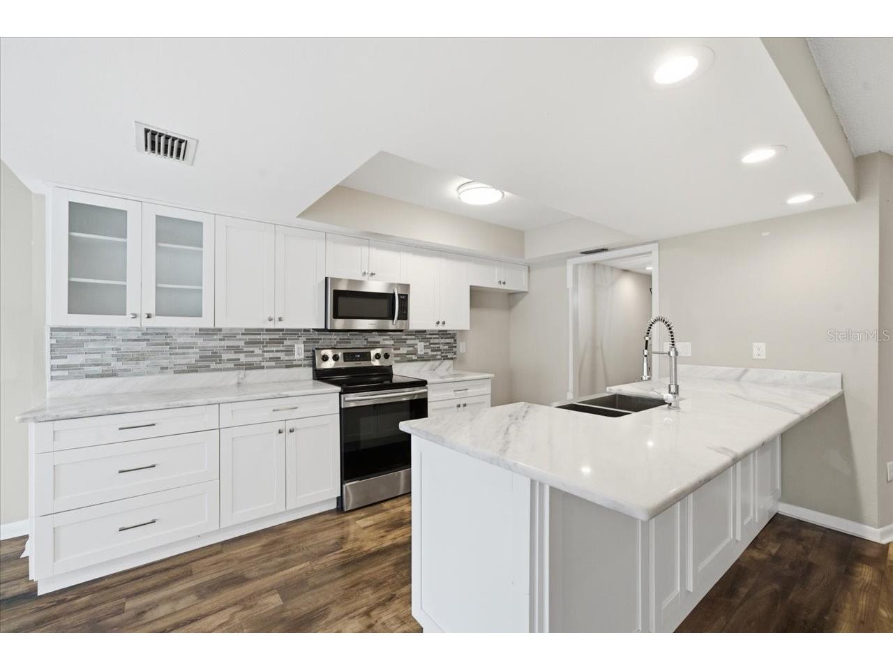 13510 Avista Drive Tampa FL 33624 TB8519341 image5