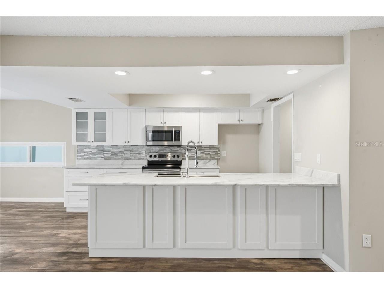 13510 Avista Drive Tampa FL 33624 TB8519341 image7