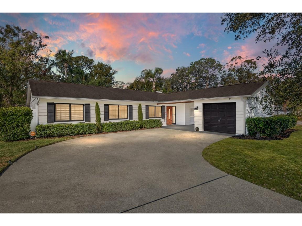 13510 Shady Shores Dr Tampa FL 33613 TB8345429 image1