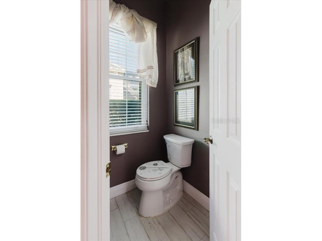 13510 Westshire Drive Tampa FL 33618 TB8448568 image44