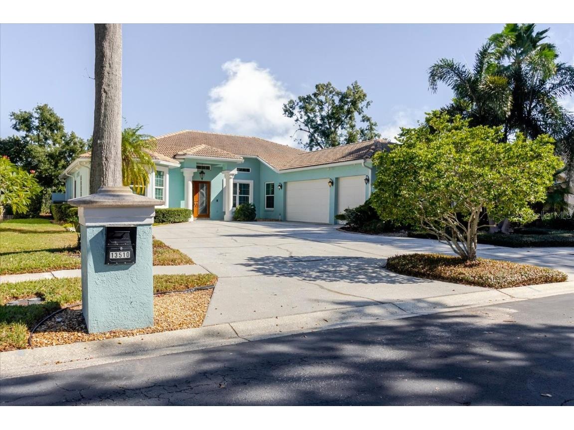 13510 Westshire Drive Tampa FL 33618 TB8448568 image6