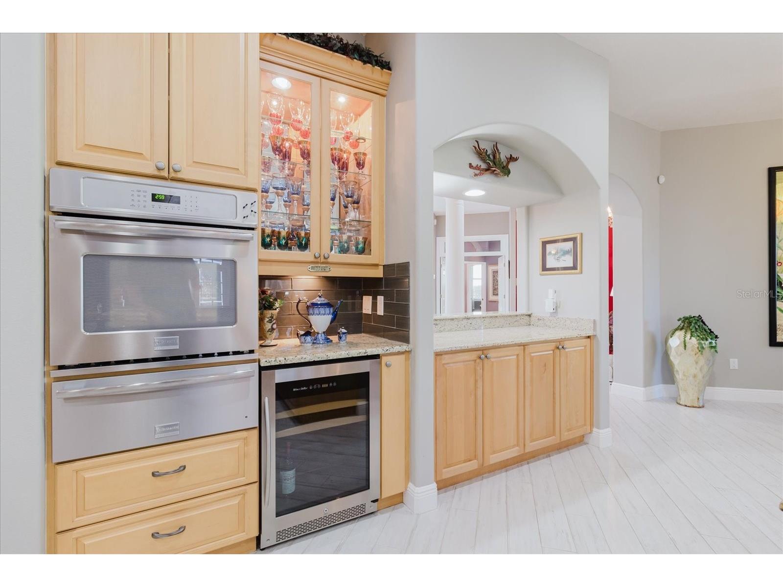 13510 Westshire Drive Tampa FL 33618 TB8514628 image30