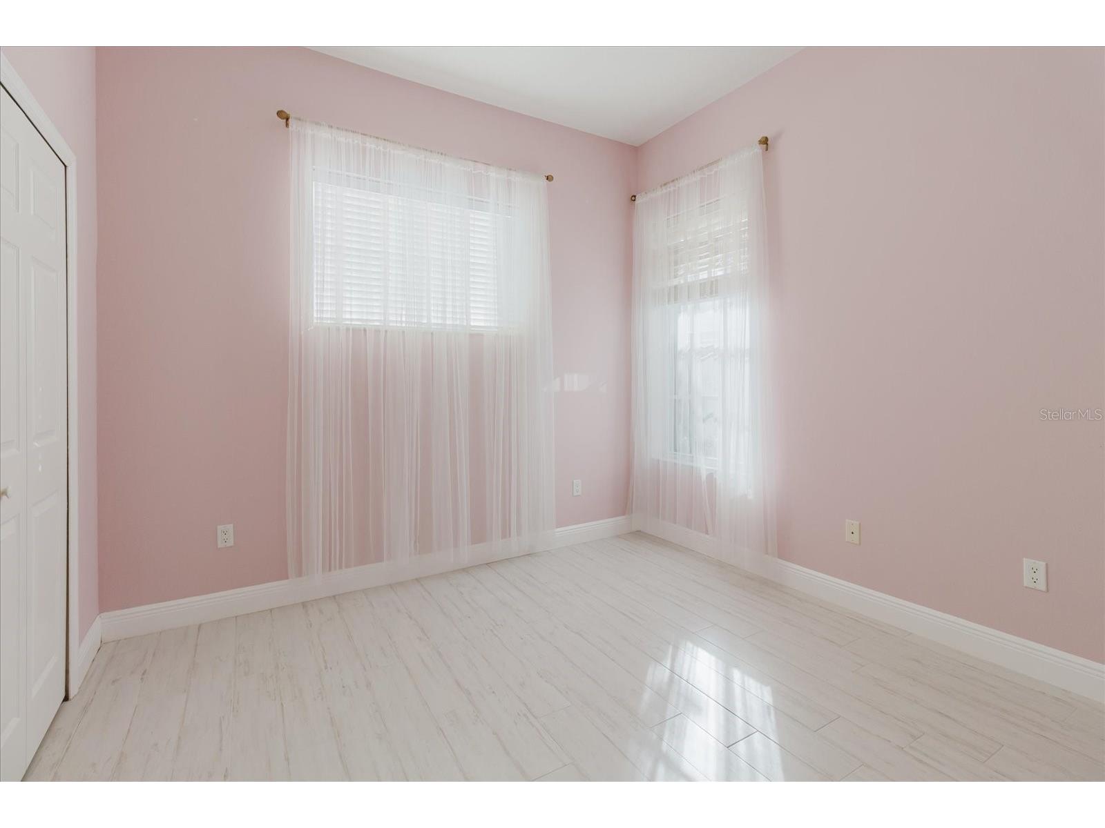 13510 Westshire Drive Tampa FL 33618 TB8514628 image68